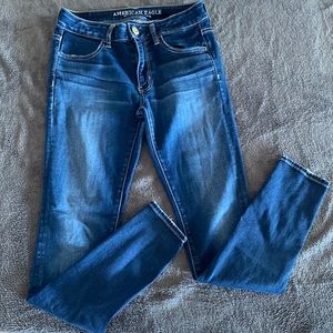 American Eagle Super Stretch Jegging